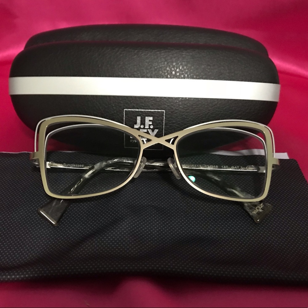 Eye Glasses